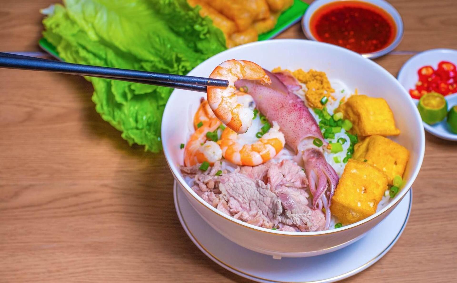 Nha Nghi Anh Dung Bed and Breakfast Ha Long Buitenkant foto